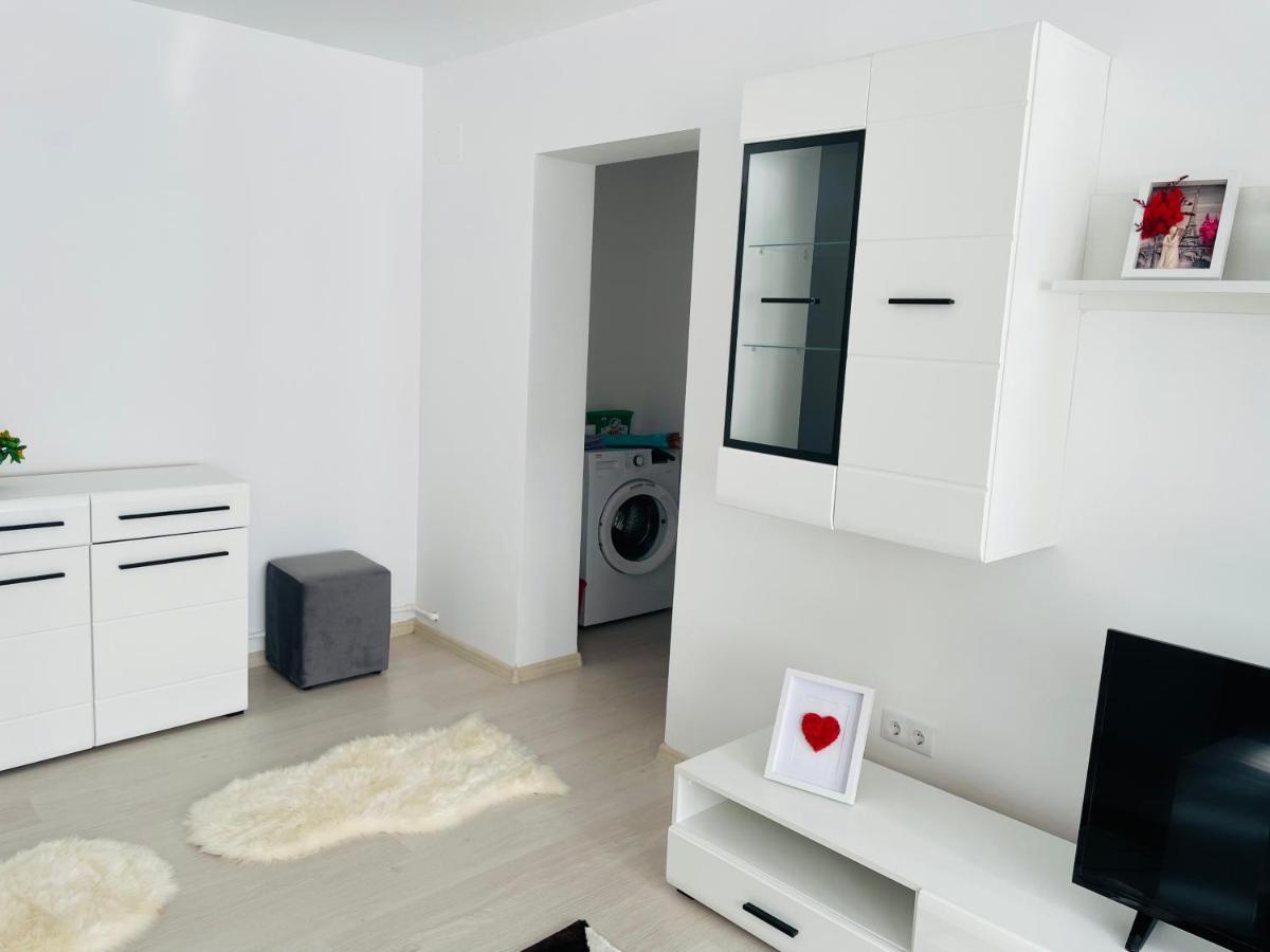 Apartament Incantator Craiova Buitenkant foto